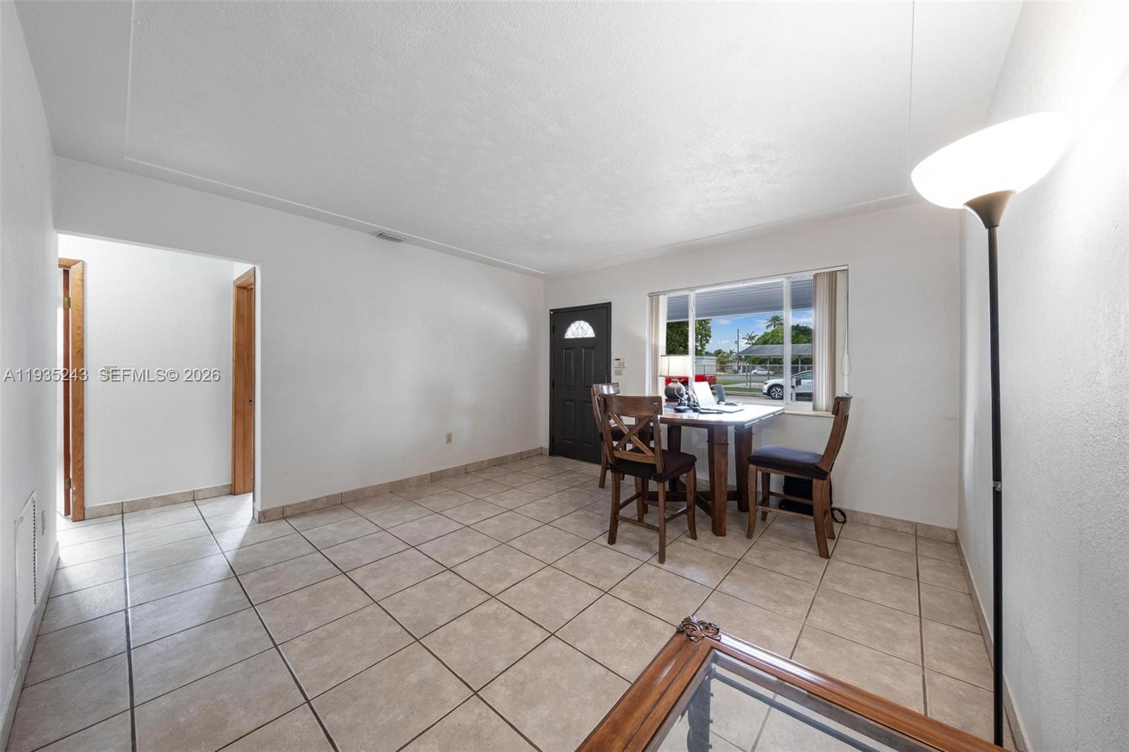 Ver detalles / 2998 sq. ft. $ 2025-12-25 0 foto