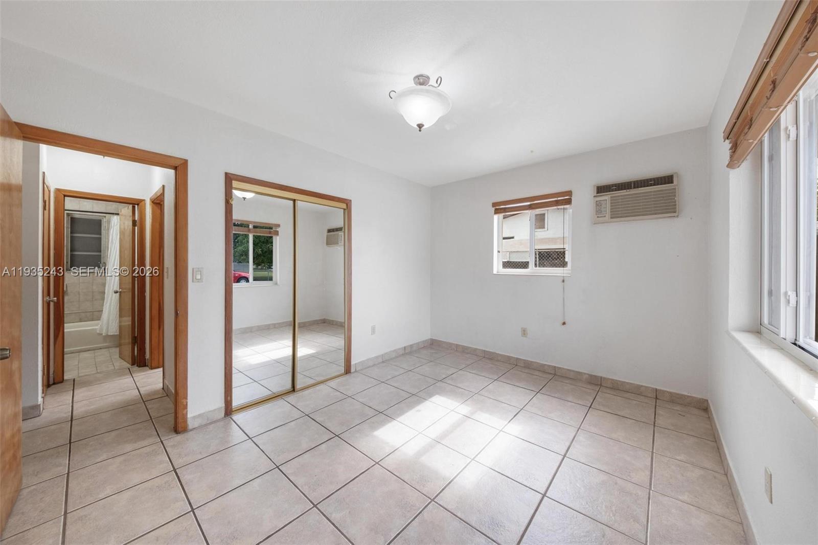 Ver detalles / 2998 sq. ft. $ 2025-12-25 0 foto