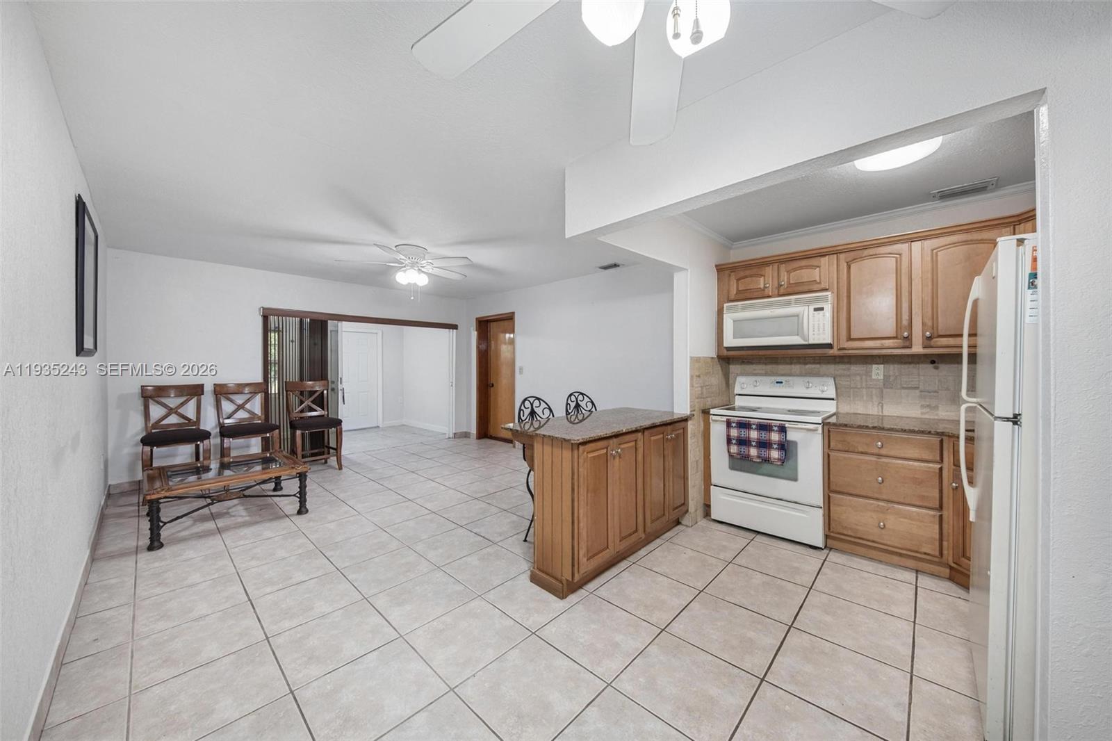 Ver detalles / 2998 sq. ft. $ 2025-12-25 0 foto