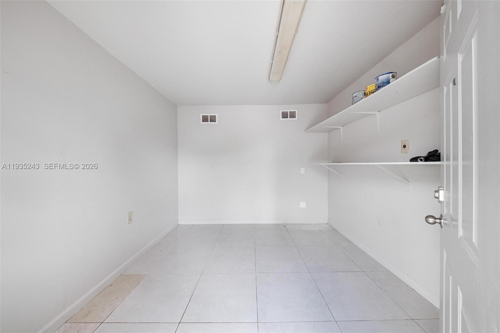 Ver detalles / 2998 sq. ft. $ 2025-12-25 0 foto