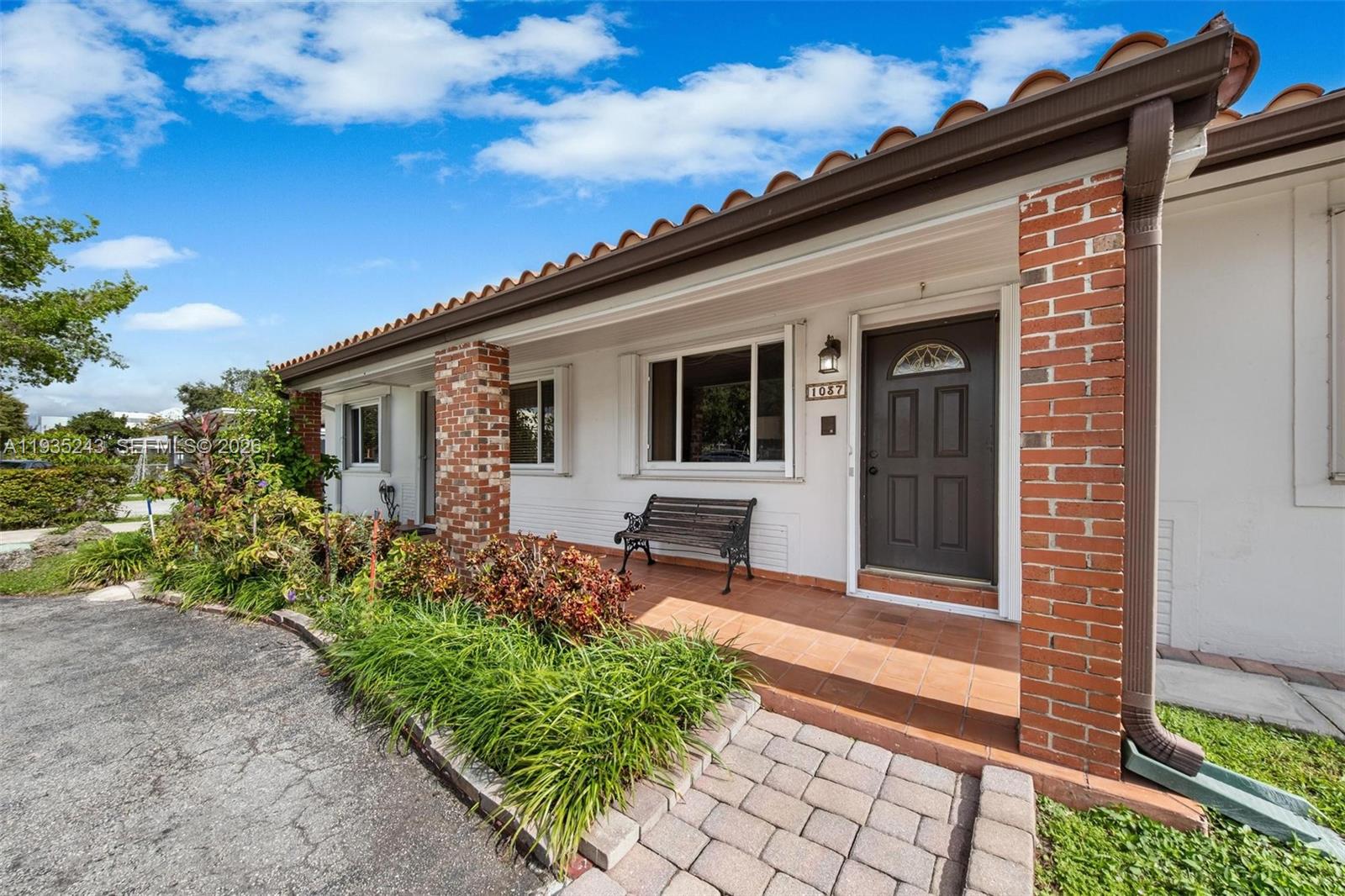 Ver detalles / 2998 sq. ft. $ 2025-12-25 0 foto