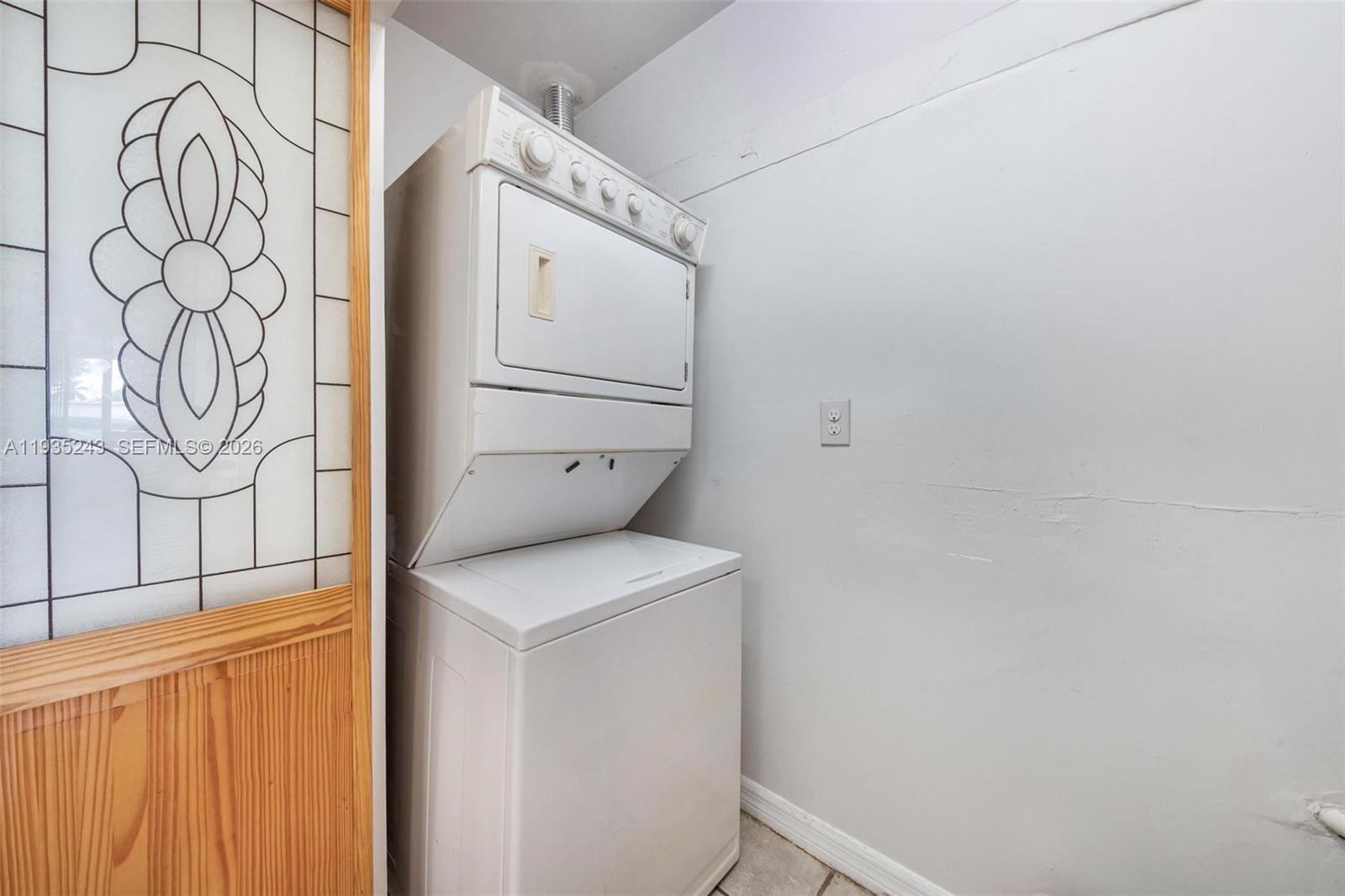 Ver detalles / 2998 sq. ft. $ 2025-12-25 0 foto