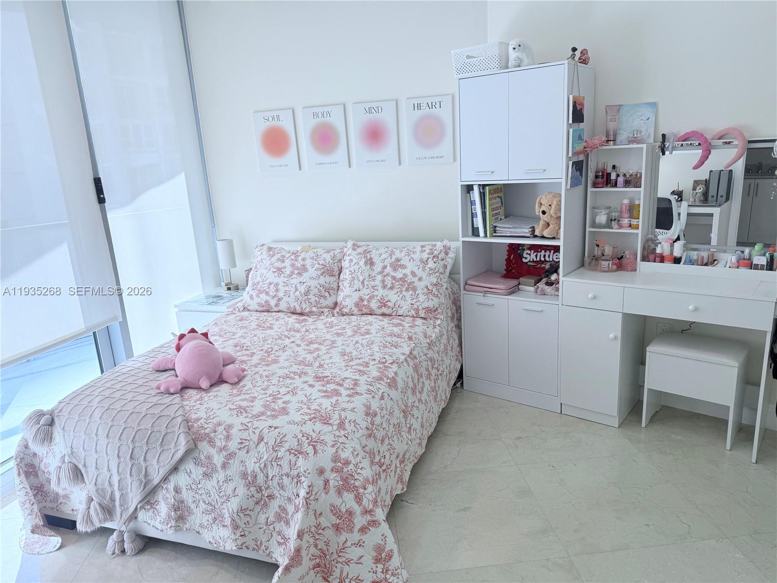 Photo of 3101 Ocean Dr  #606, Hollywood, Florida, 33019 - 