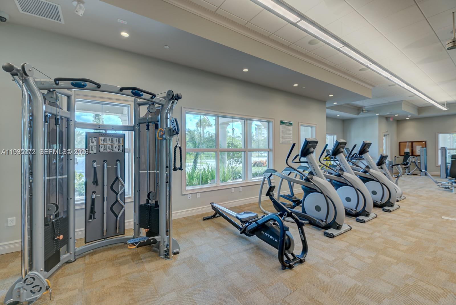 1023 3 / 3 1760 кв.футов $ 2026-01-28 0 Фото