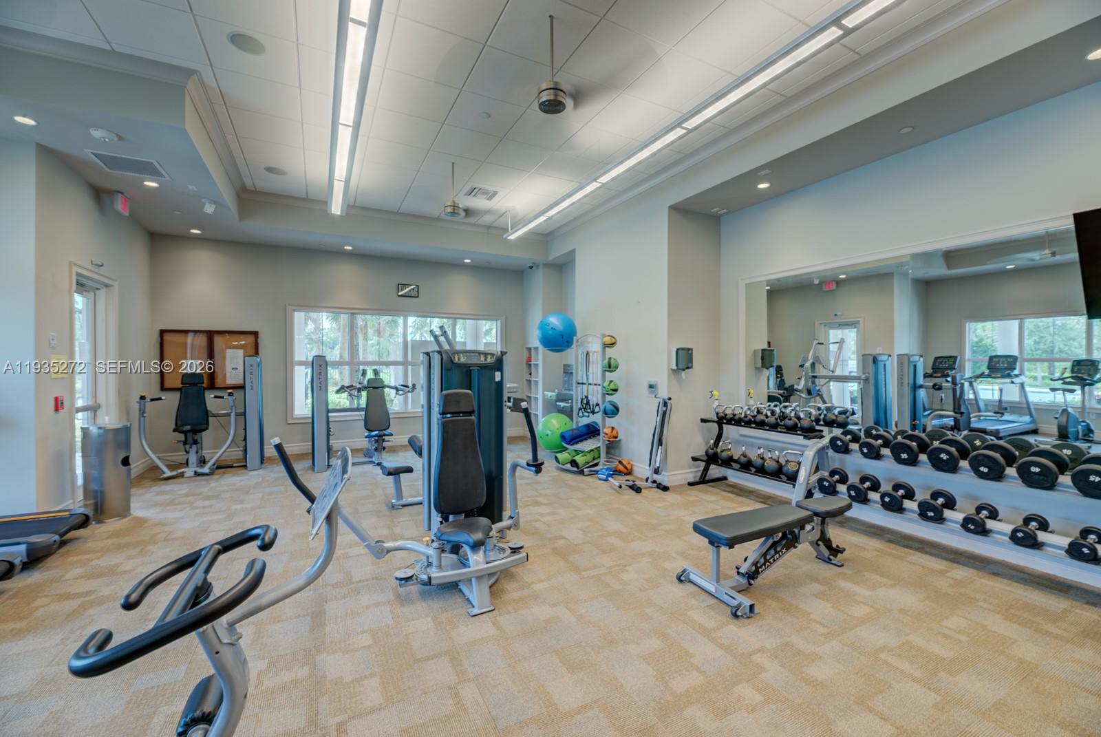 1023 3 / 3 1760 кв.футов $ 2026-01-28 0 Фото