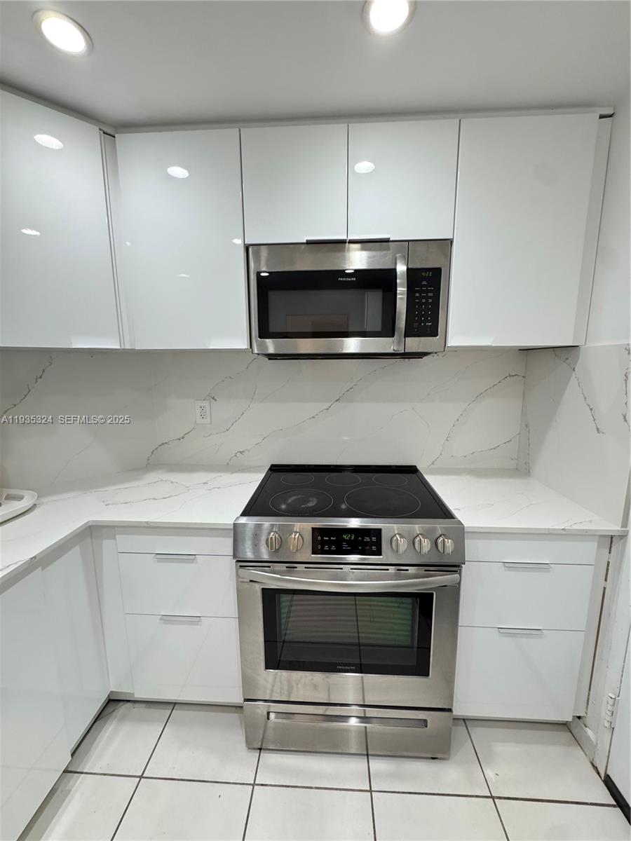 509 1 / 2 762 sq. ft. $ 2025-12-26 0 Photo