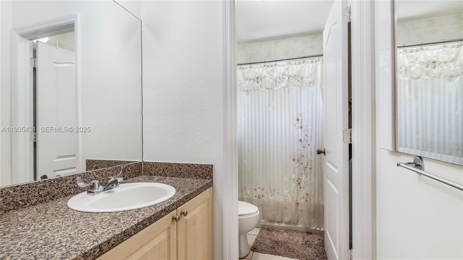   /  2150 sq. ft. $ 2025-12-26 0 foto