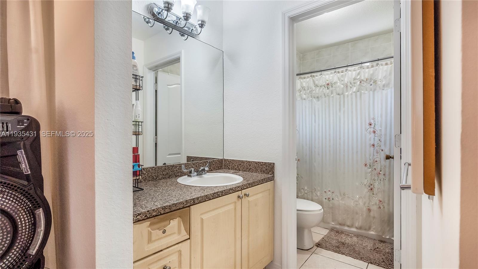   /  2150 sq. ft. $ 2025-12-26 0 foto