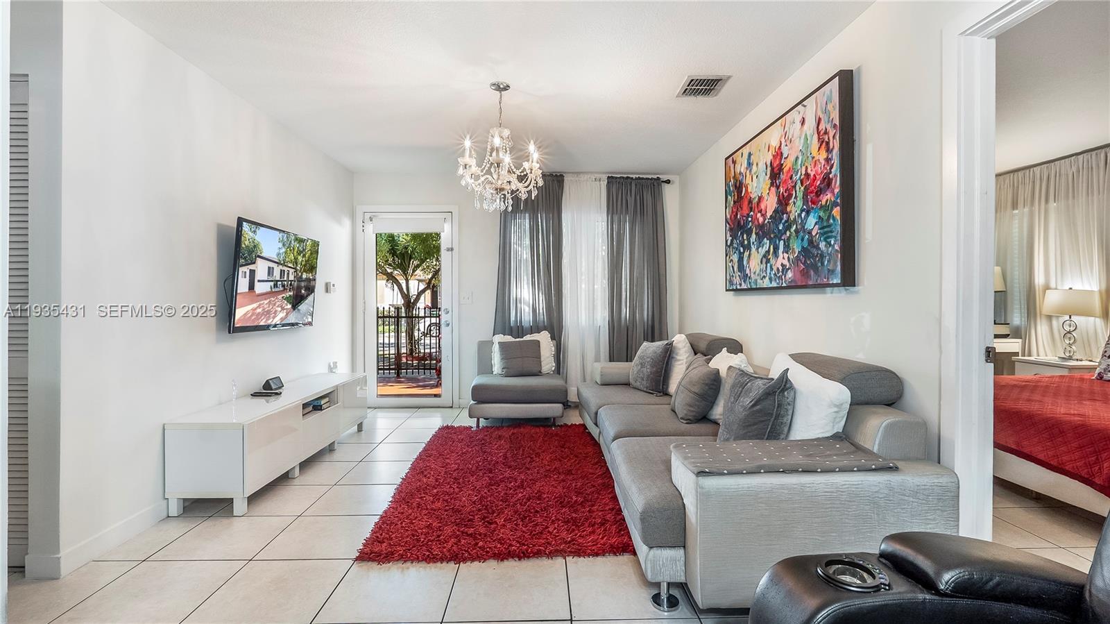   /  2150 sq. ft. $ 2025-12-26 0 foto