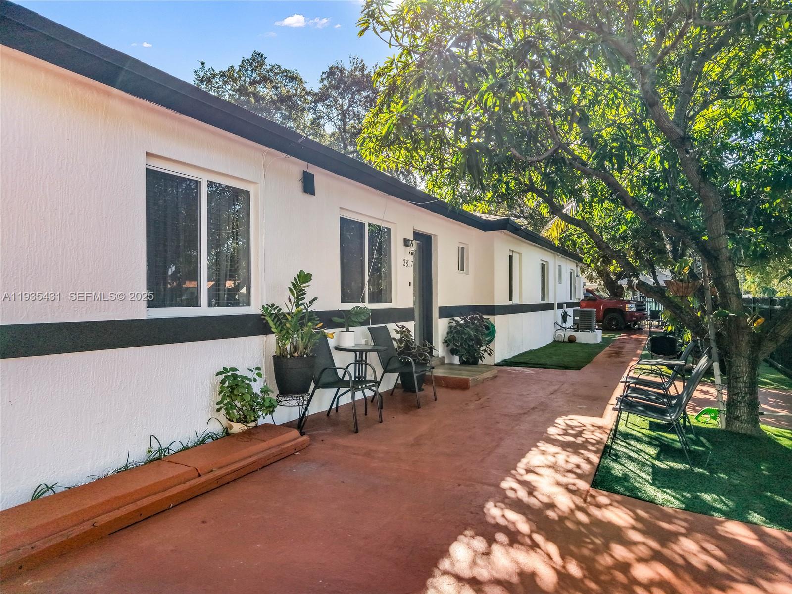   /  2150 sq. ft. $ 2025-12-26 0 foto