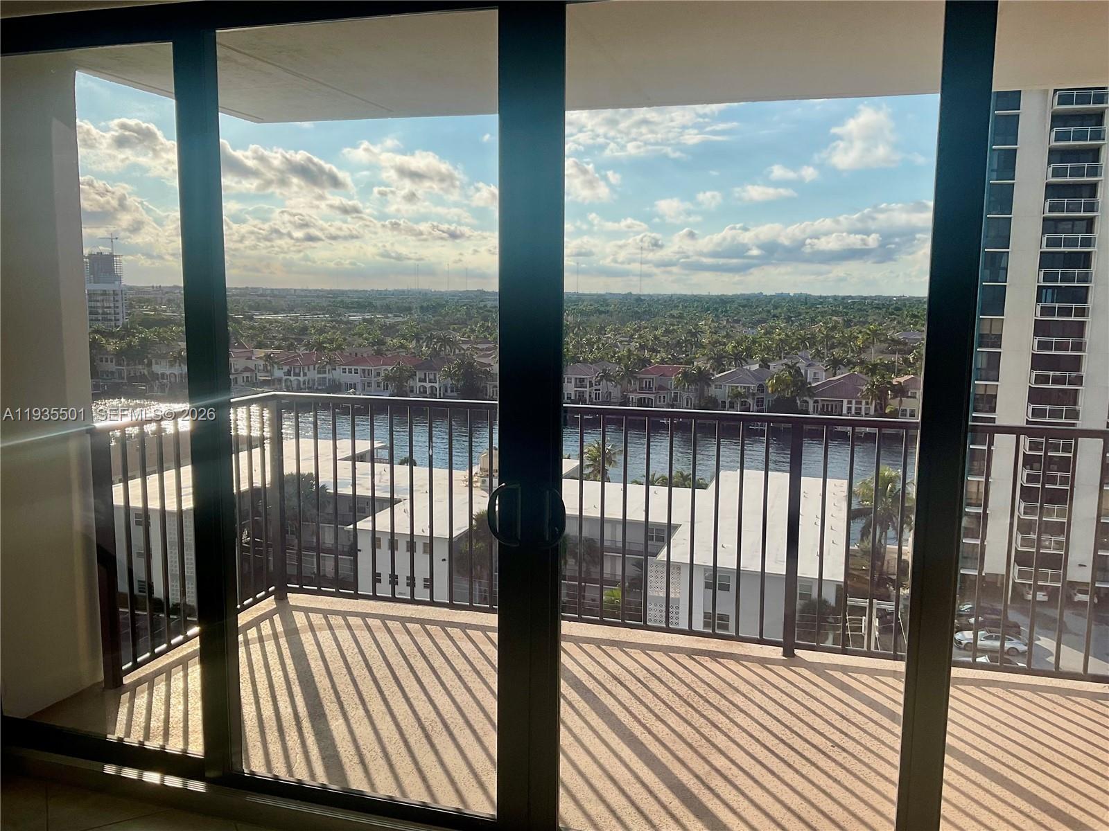 Photo of 2101 Ocean Dr  #1006, Hollywood, Florida, 33019 - 