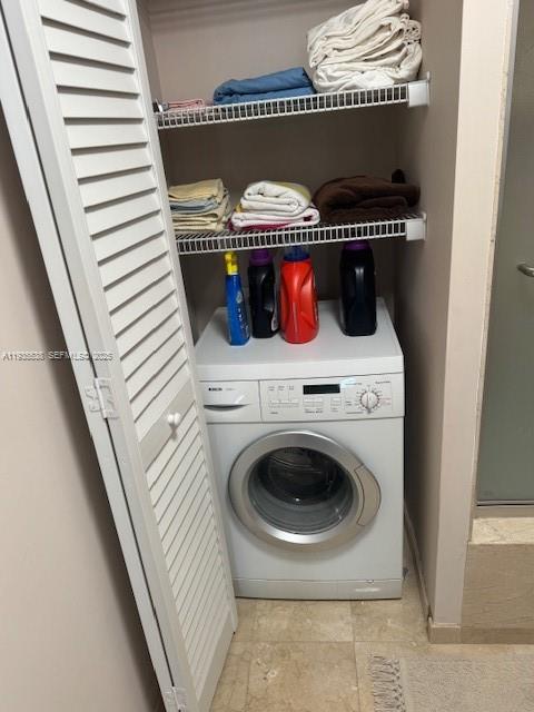 808 2 / 2 1274 sq. ft. $ 2025-12-26 0 foto