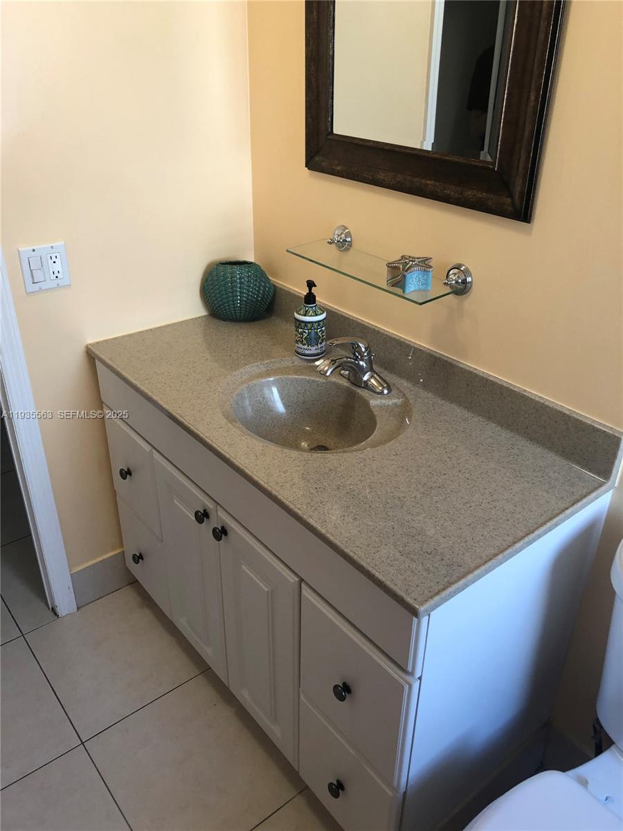 Photo of 300 12th Ave  #508, Hallandale Beach, Florida, 33009 - 