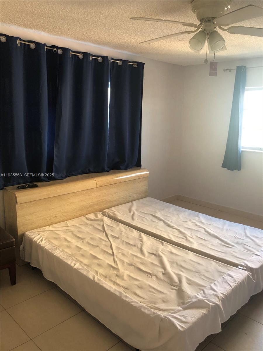 Photo of 300 12th Ave  #508, Hallandale Beach, Florida, 33009 - 