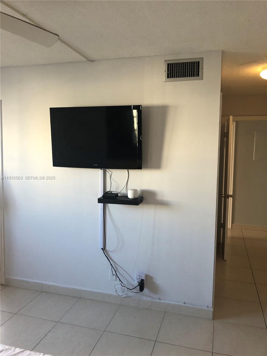 Photo of 300 12th Ave  #508, Hallandale Beach, Florida, 33009 - 