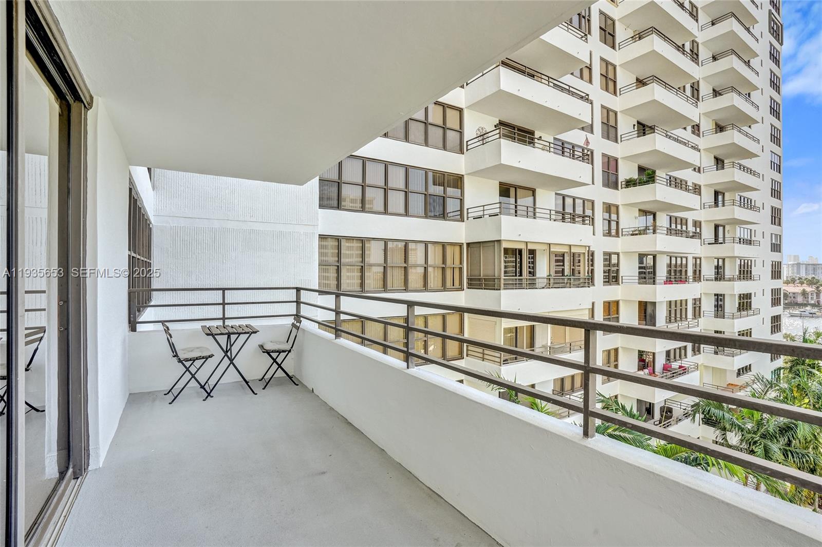 Photo of 2500 Parkview Dr  #917, Hallandale Beach, Florida, 33009 - 