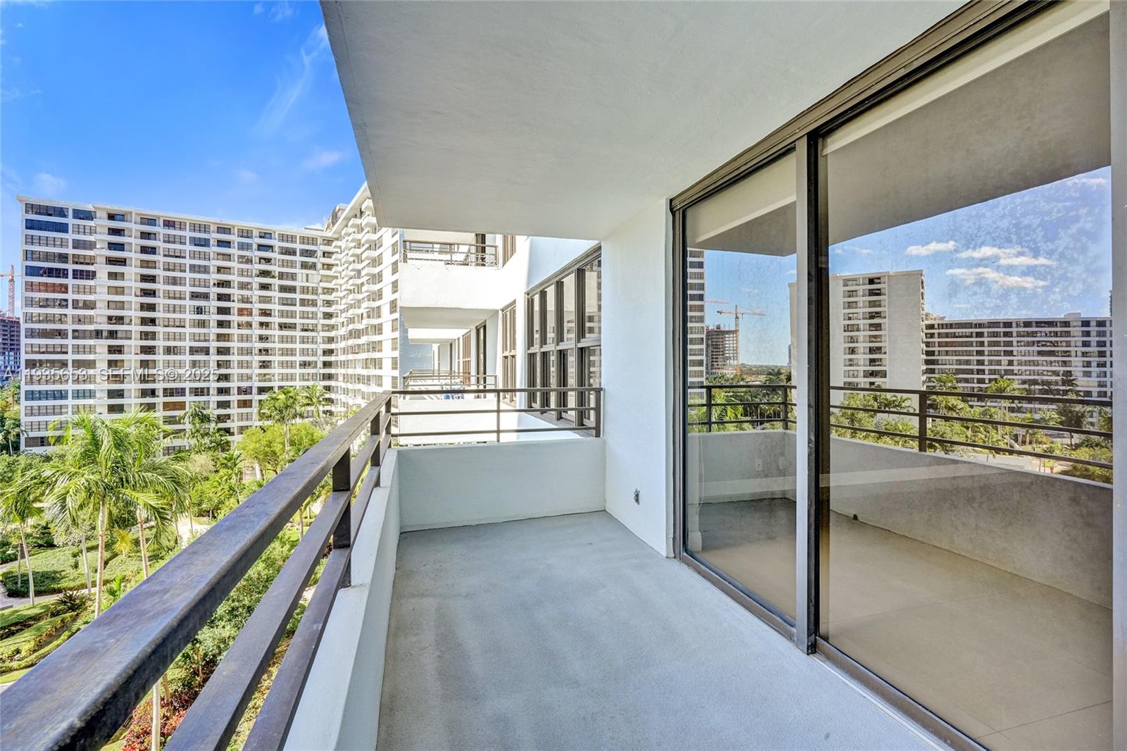 Photo of 2500 Parkview Dr  #917, Hallandale Beach, Florida, 33009 - 