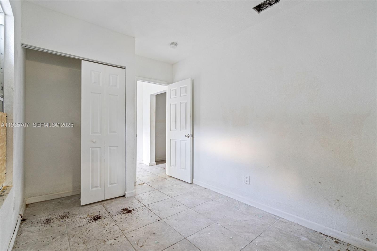 Подробнее / 7382 кв.футов $ 2025-12-27 0 Фото