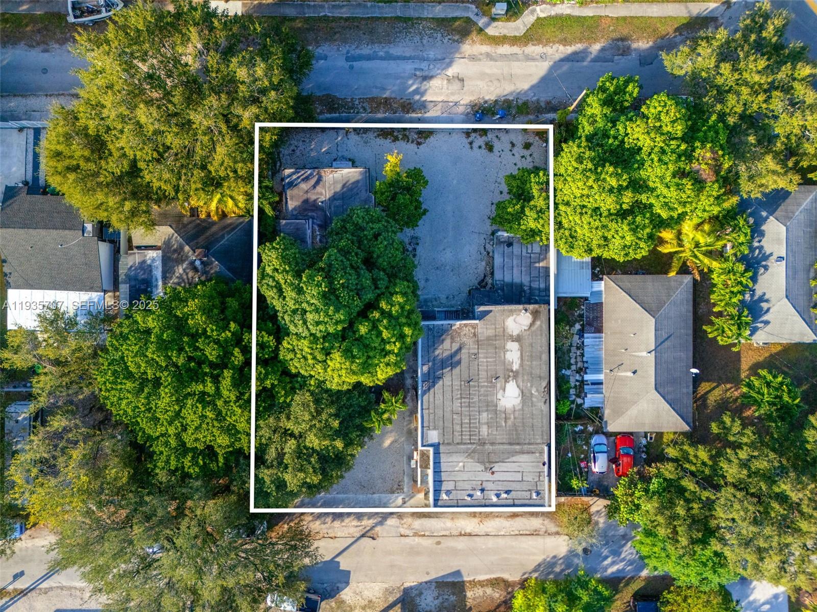 Подробнее / 7382 кв.футов $ 2025-12-27 0 Фото