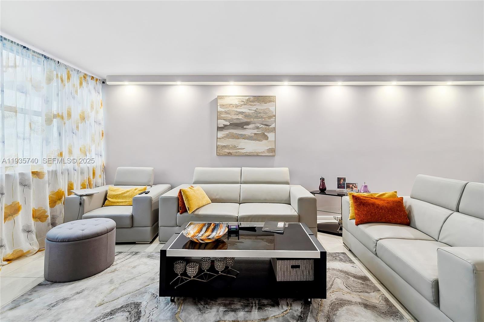 Photo of 1400 Ocean Dr #802, Hollywood, Florida, 33019 -