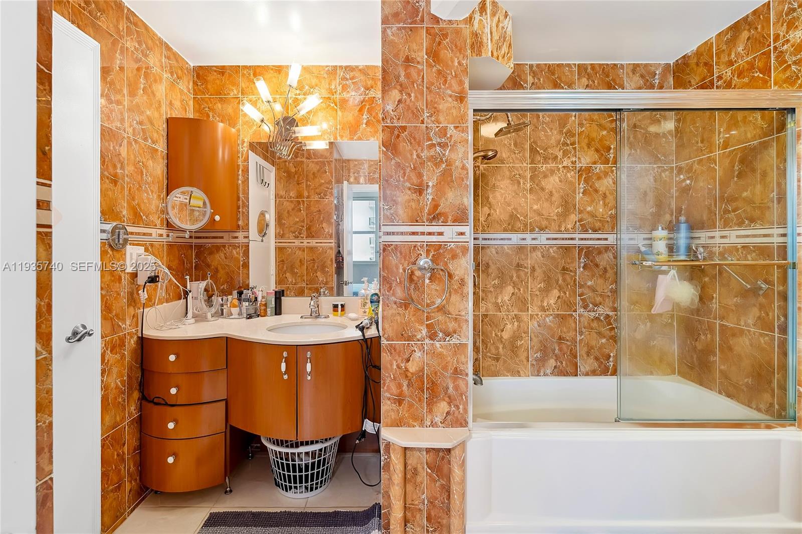 Photo of 1400 Ocean Dr #802, Hollywood, Florida, 33019 -