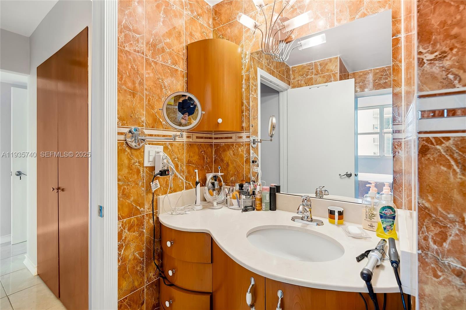 Photo of 1400 Ocean Dr #802, Hollywood, Florida, 33019 -