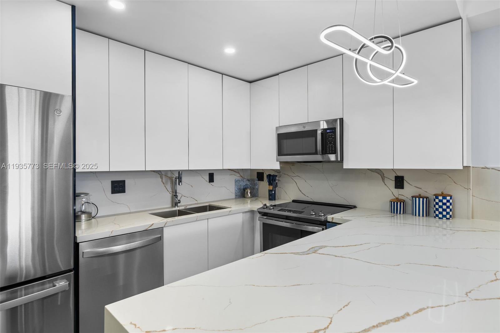 Photo of 19380 Collins Ave  #826, Sunny Isles Beach, Florida, 33160 - 