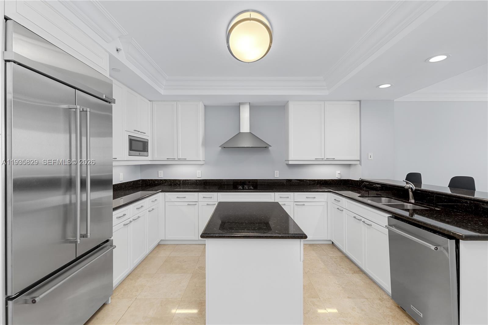 Photo of 20201 Country Club Dr  #2506, Aventura, Florida, 33180 - 