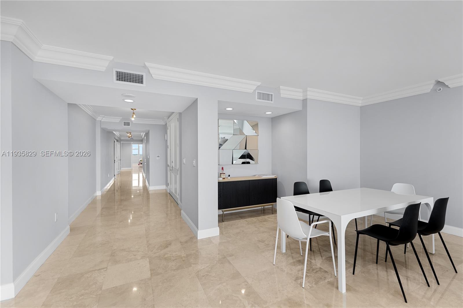 Photo of 20201 Country Club Dr  #2506, Aventura, Florida, 33180 - 