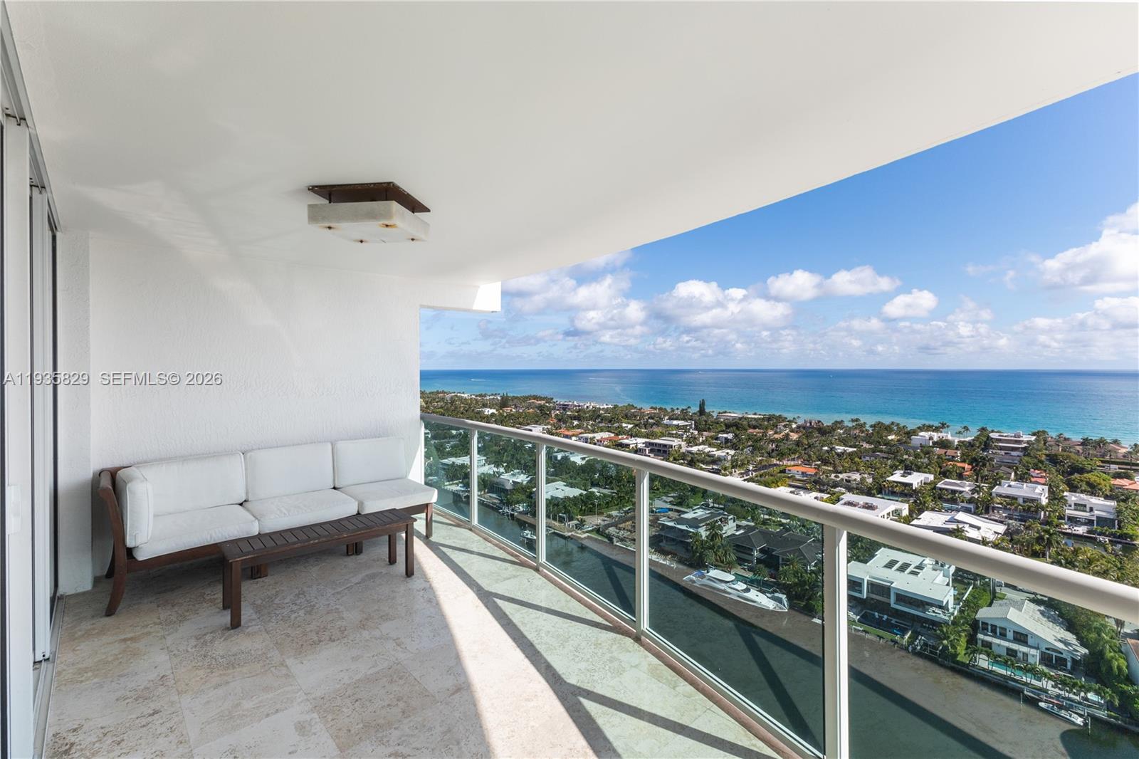 Photo of 20201 Country Club Dr  #2506, Aventura, Florida, 33180 - 