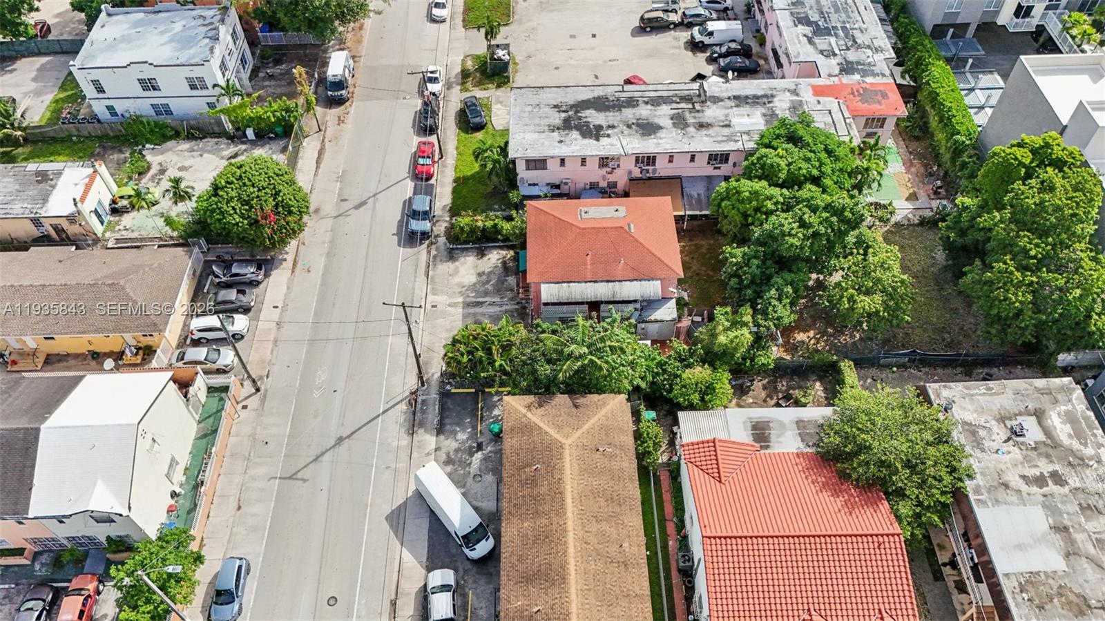 Подробнее / 2012 кв.футов $ 2026-01-02 0 Фото