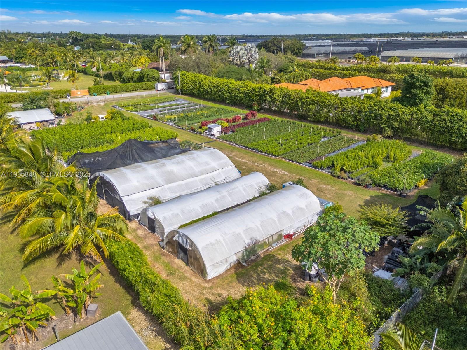 See details / sq. ft. $ 2025-12-28 0 Photo