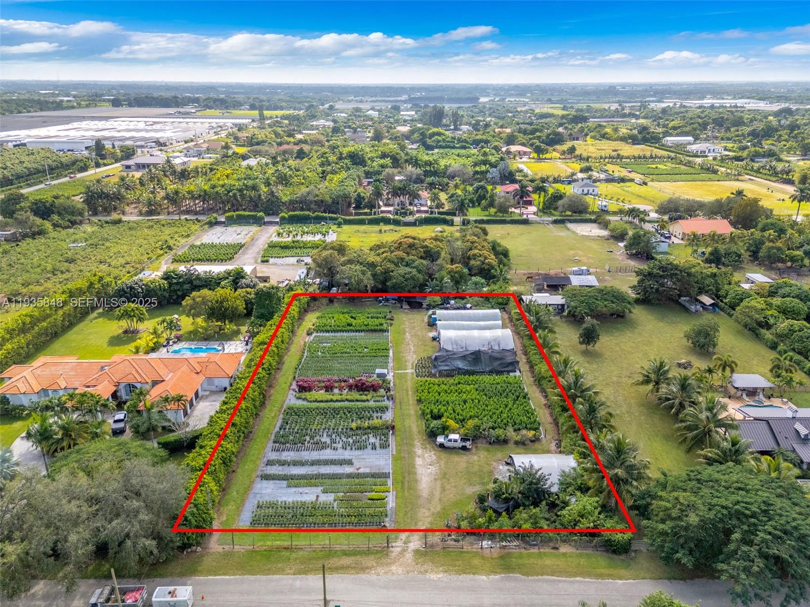 See details / sq. ft. $ 2025-12-28 0 Photo