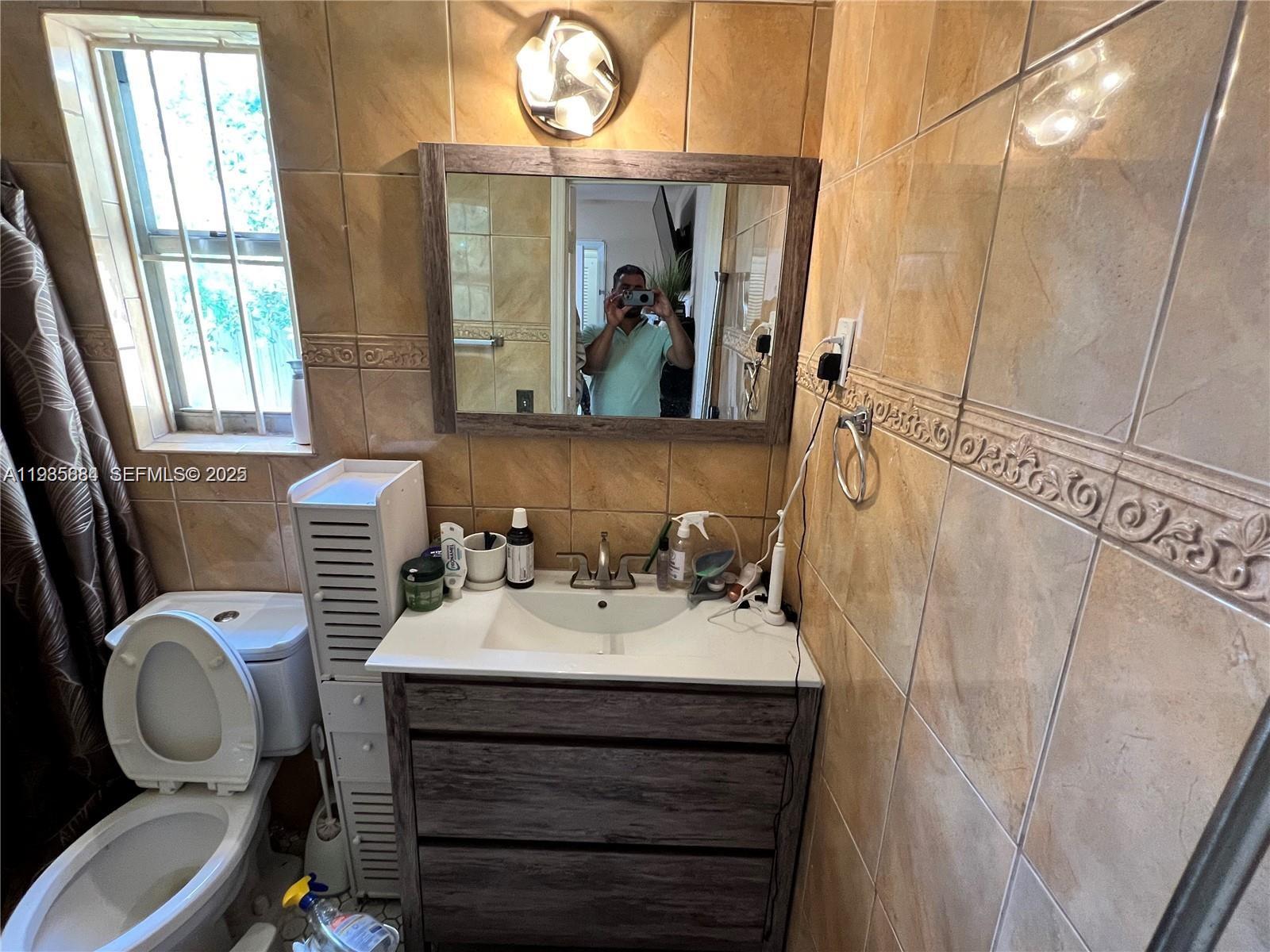   /  2590 кв.футов $ 2025-12-28 0 Фото