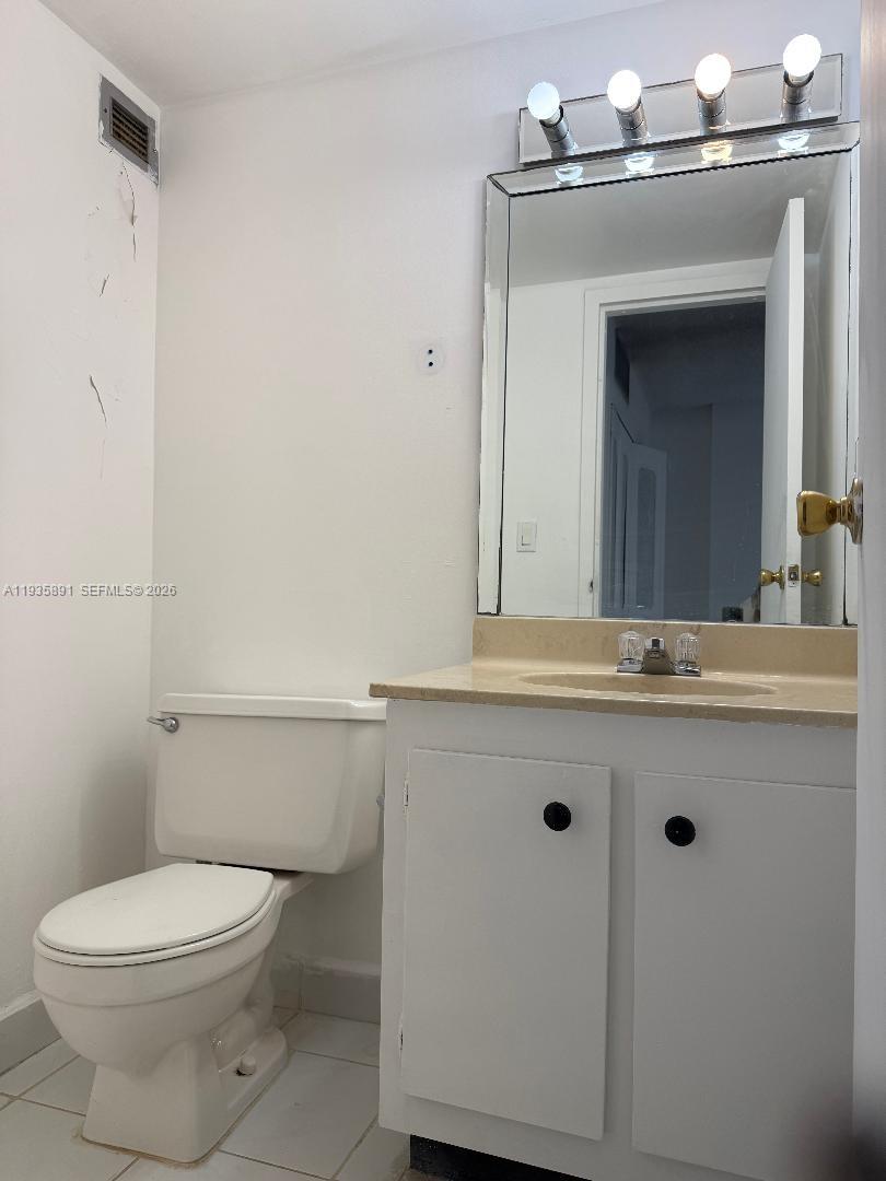 Photo of 16909 Bay Rd  #602, Sunny Isles Beach, Florida, 33160 - 