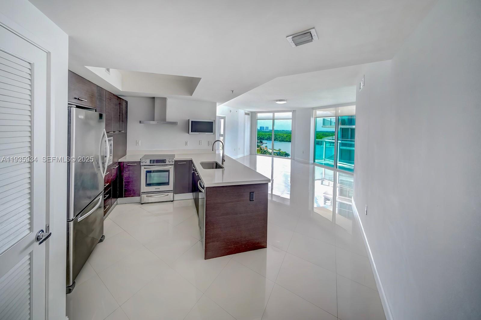 Photo of 250 Sunny Isles Blvd  #3-1404, Sunny Isles Beach, Florida, 33160 - 