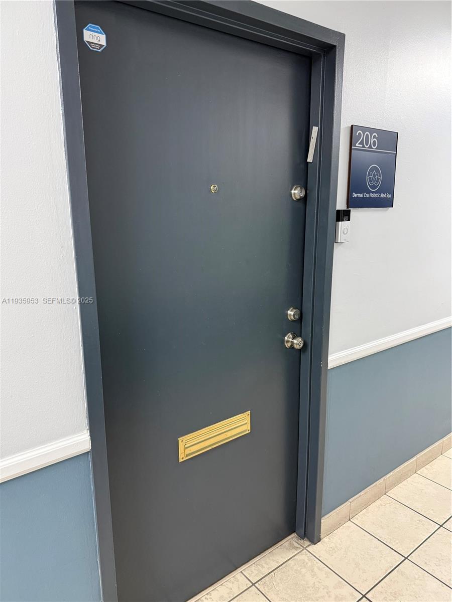 206  /   кв.футов $ 2025-12-29 0 Фото