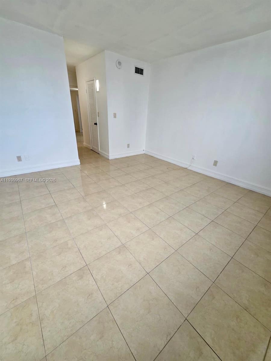 Photo of 19390 Collins Ave  #619, Sunny Isles Beach, Florida, 33160 - 