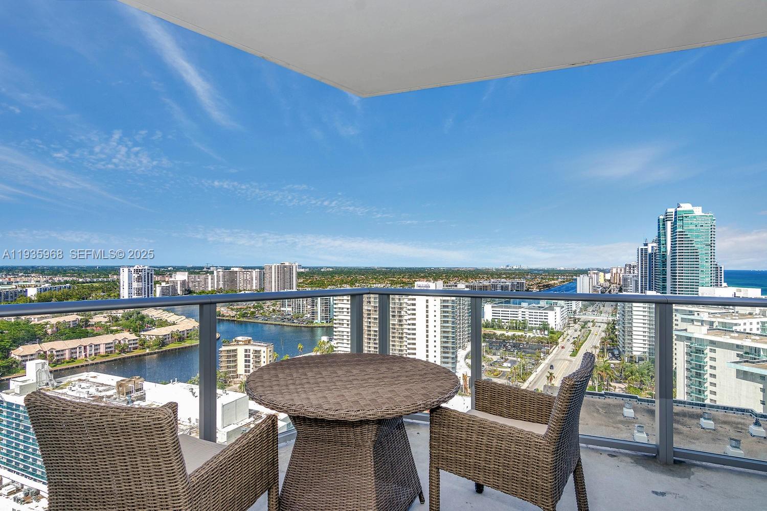 1912 1 / 1 869 sq. ft. $ 2025-12-29 0 Photo