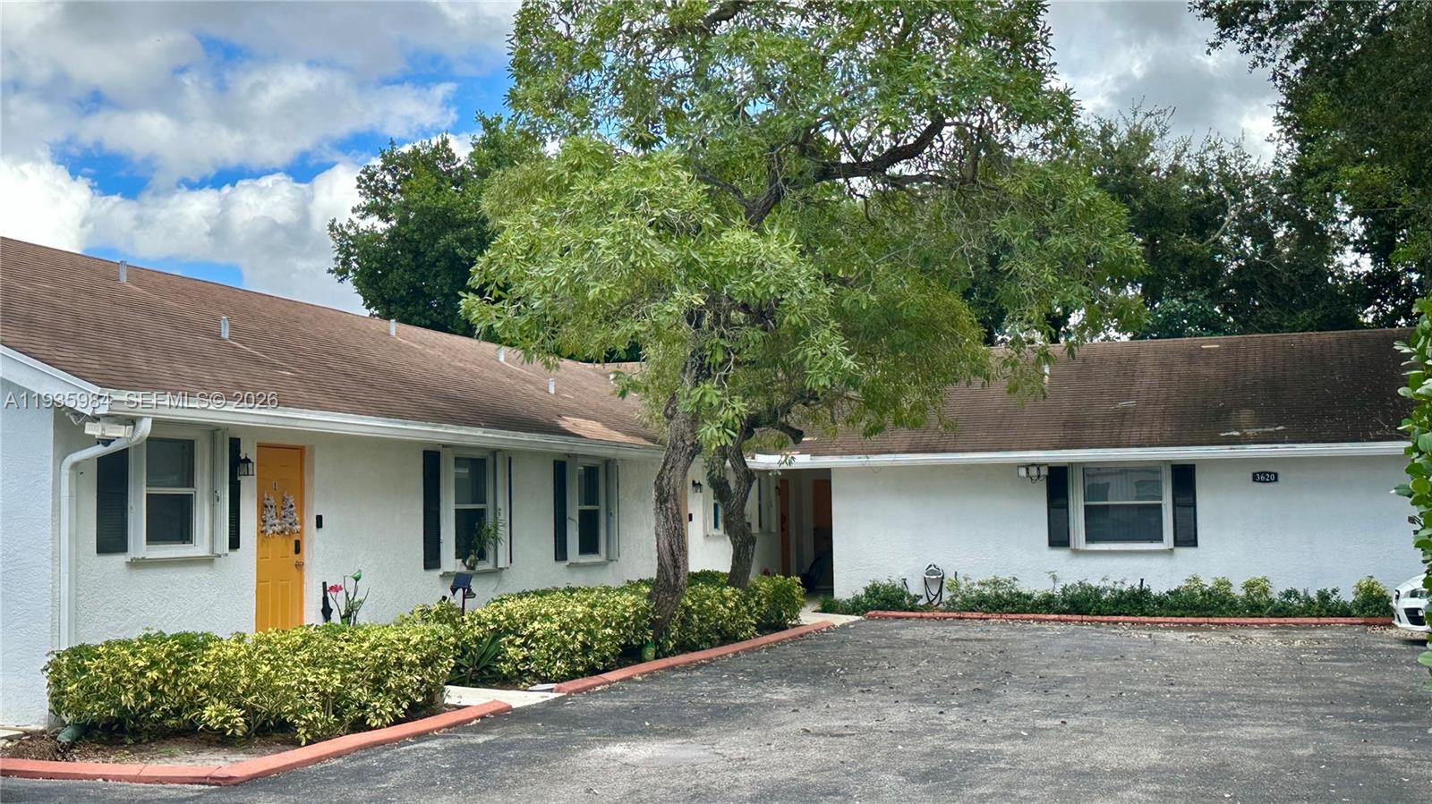   /  3998 sq. ft. $ 2025-12-29 0 Photo