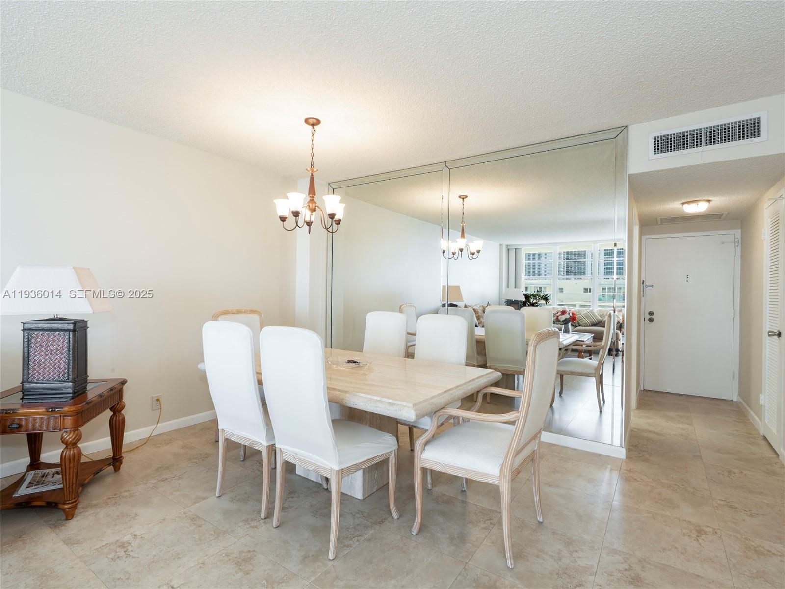 Photo of 3725 Ocean Dr  #1606, Hollywood, Florida, 33019 - 
