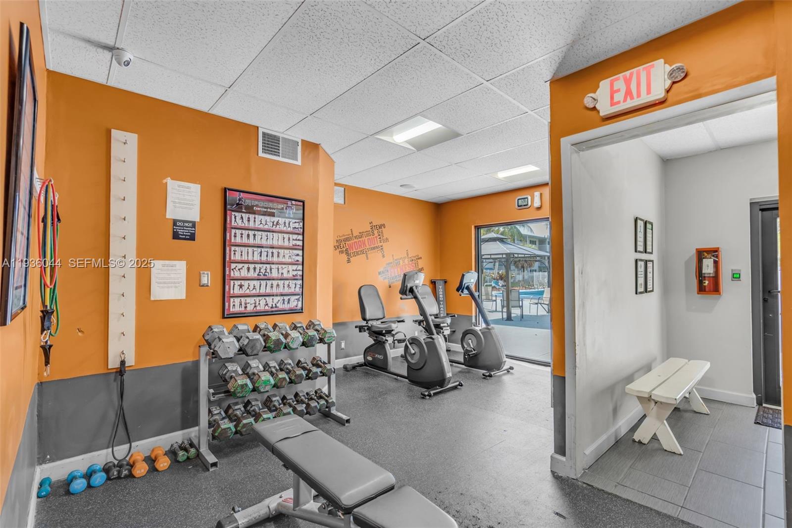 202 2 / 2 961 кв.футов $ 2025-12-29 0 Фото