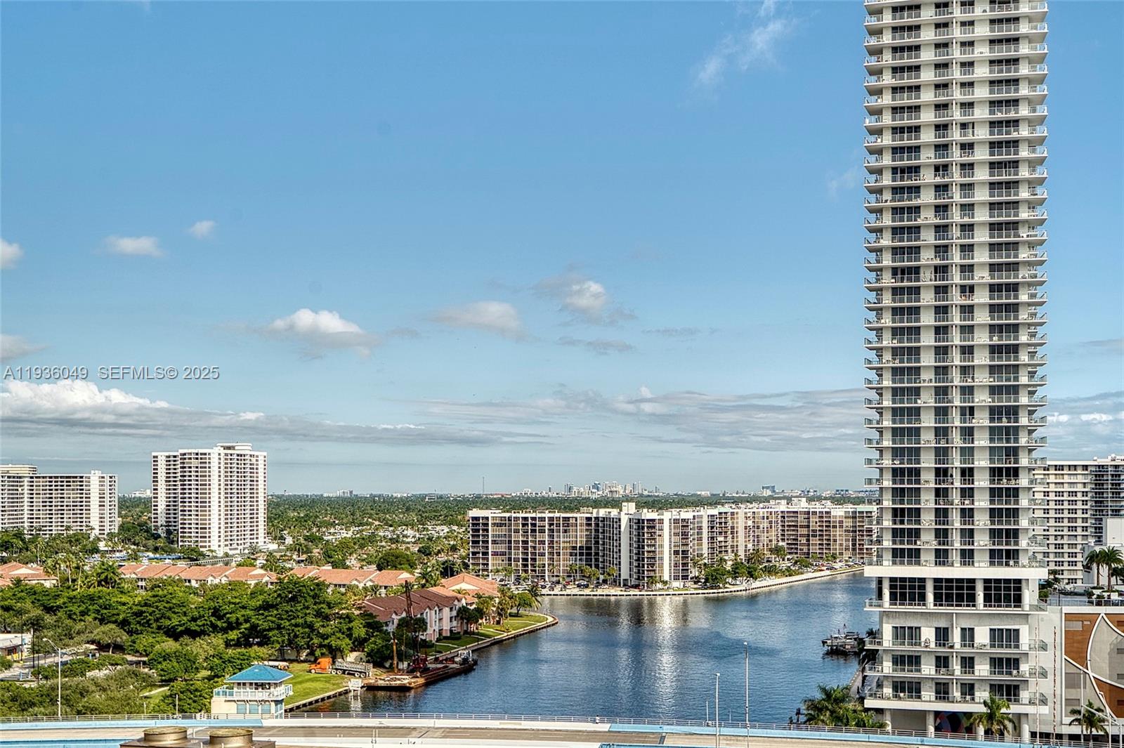 Photo of 1833 Ocean Dr  #1709, Hallandale Beach, Florida, 33009 - 