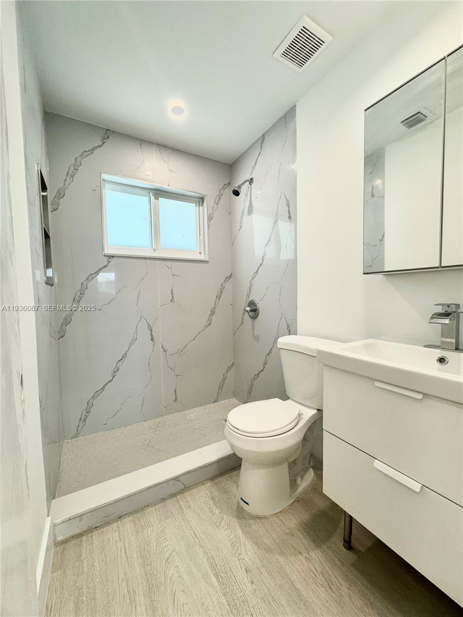   /  2128 sq. ft. $ 2025-12-29 0 Photo