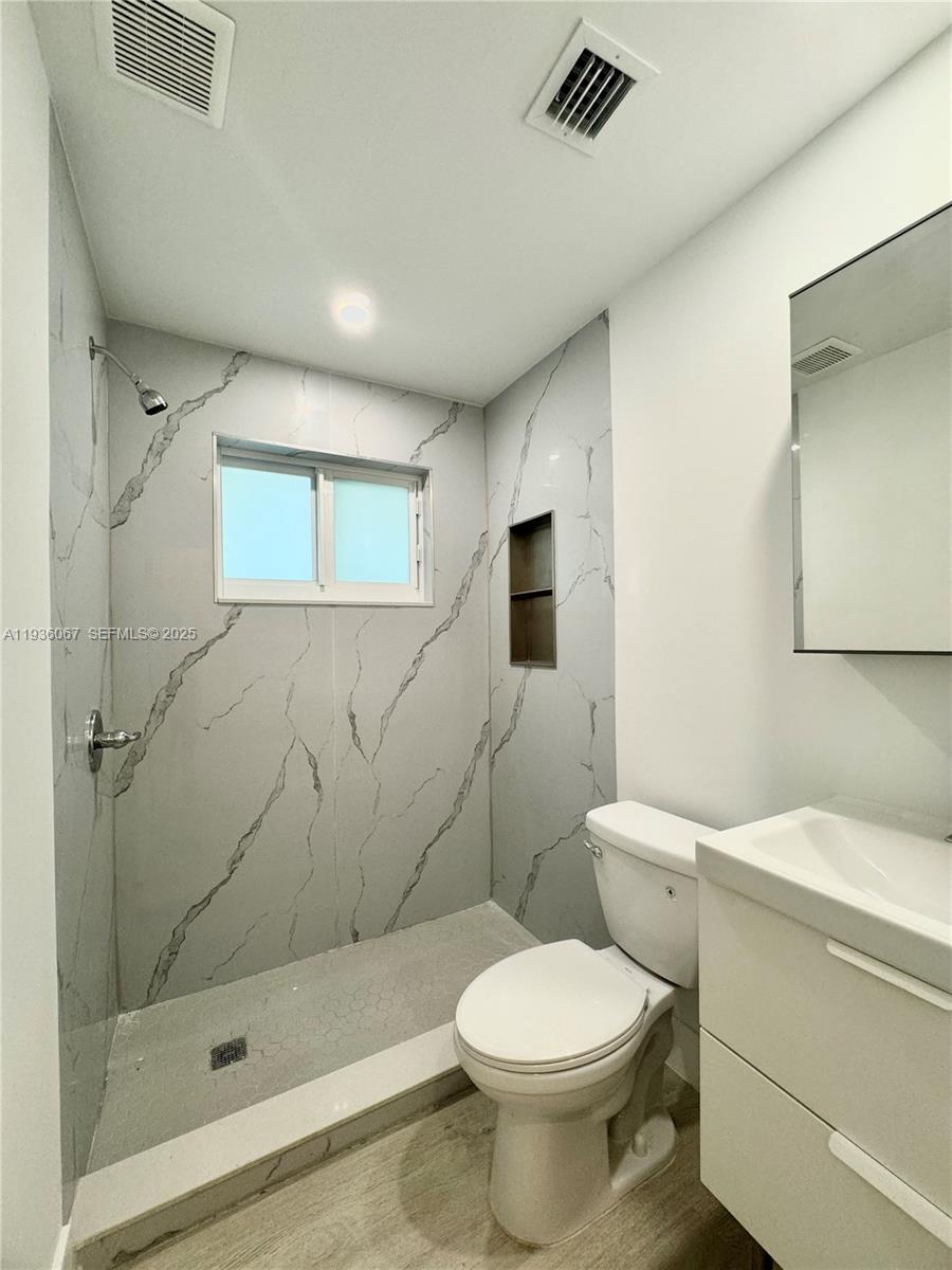   /  2128 sq. ft. $ 2025-12-29 0 Photo