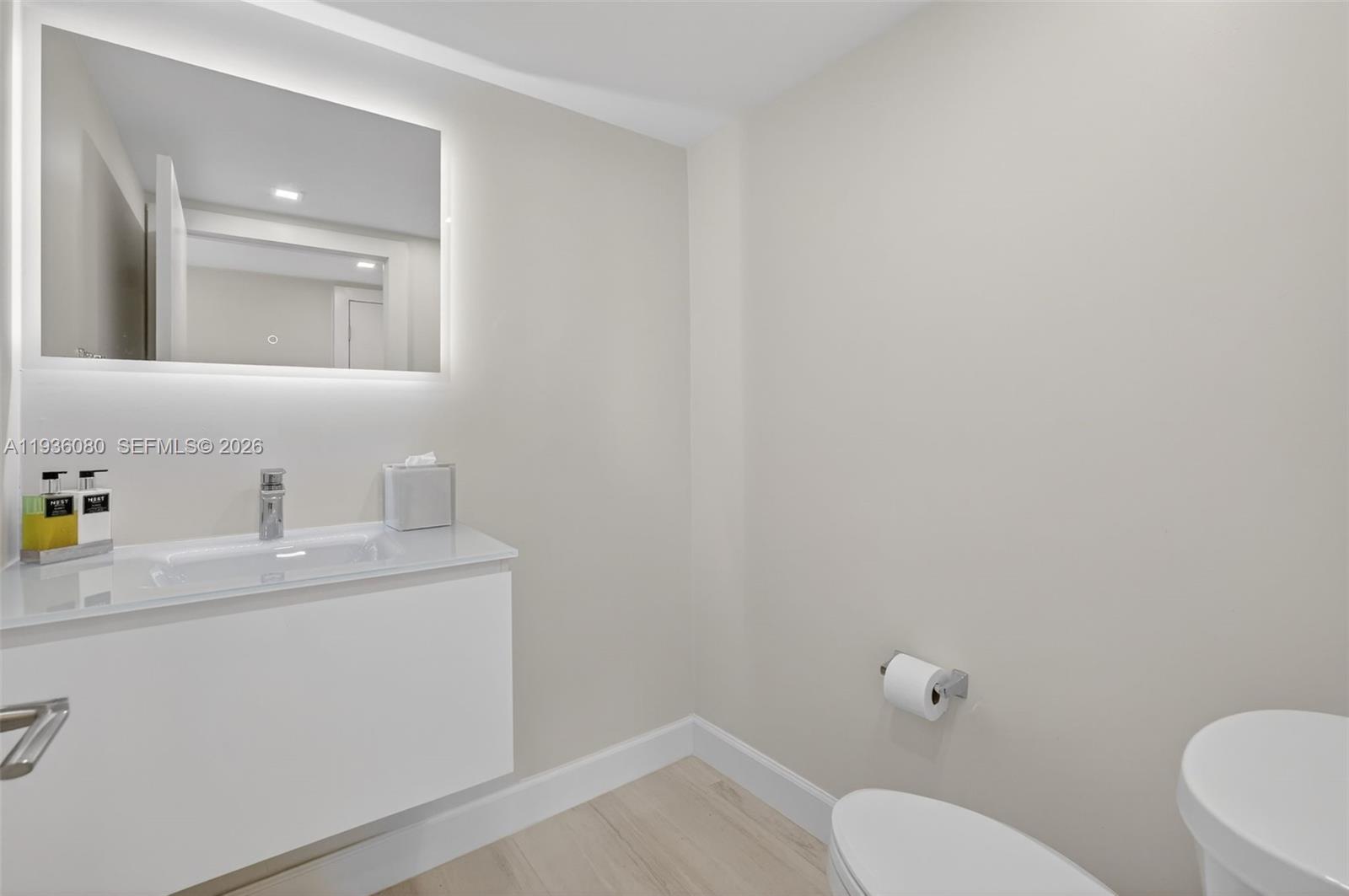 2306 3 / 4 2390 sq. ft. $ 2025-12-29 0 Photo