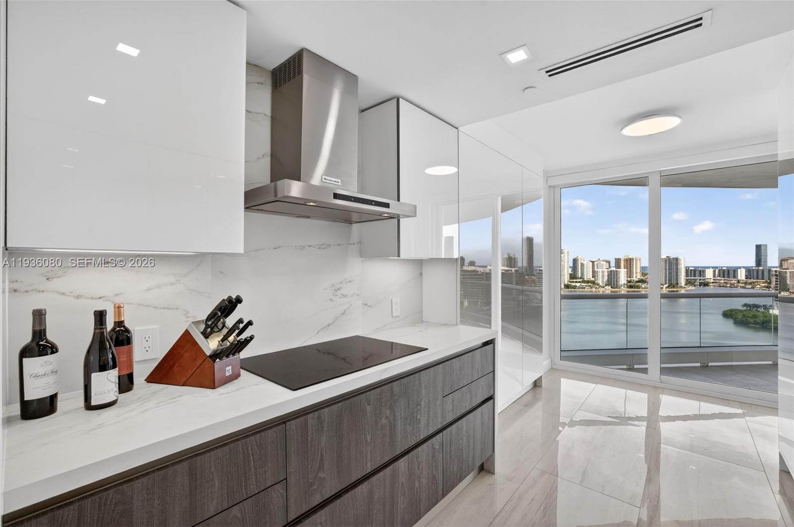 2306 3 / 4 2390 sq. ft. $ 2025-12-29 0 Photo