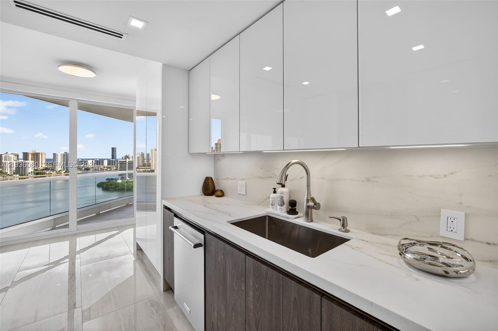 2306 3 / 4 2390 sq. ft. $ 2025-12-29 0 Photo