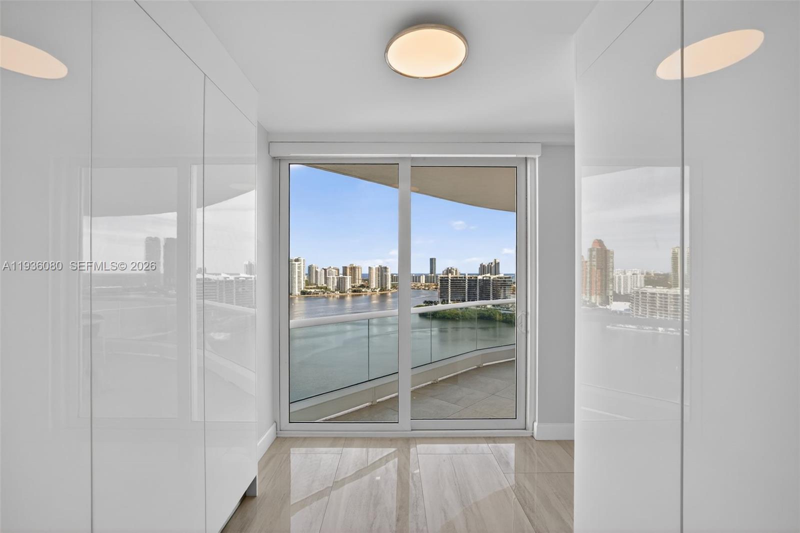 2306 3 / 4 2390 sq. ft. $ 2025-12-29 0 Photo