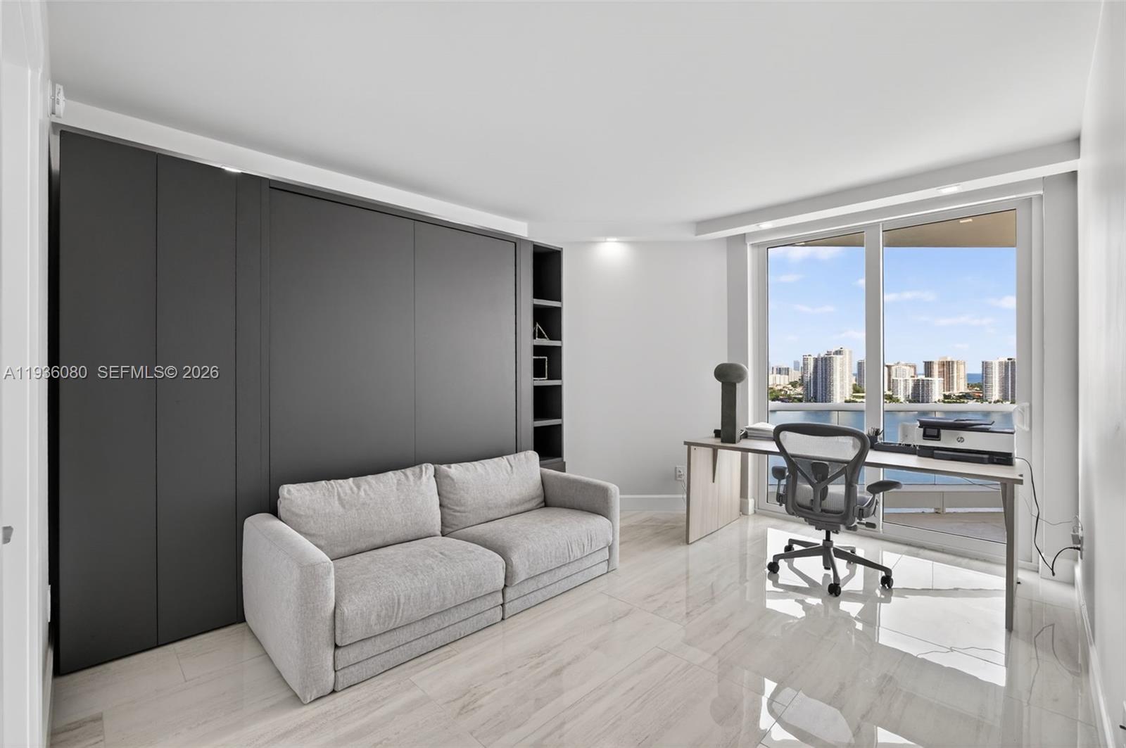 2306 3 / 4 2390 sq. ft. $ 2025-12-29 0 Photo